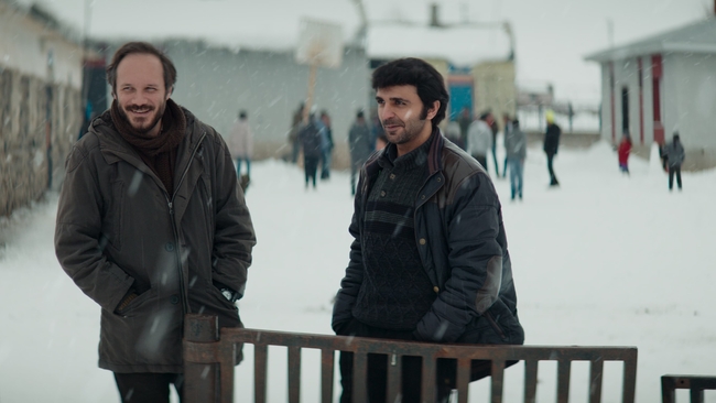 About Dry Grasses (Source: themoviedb.org)