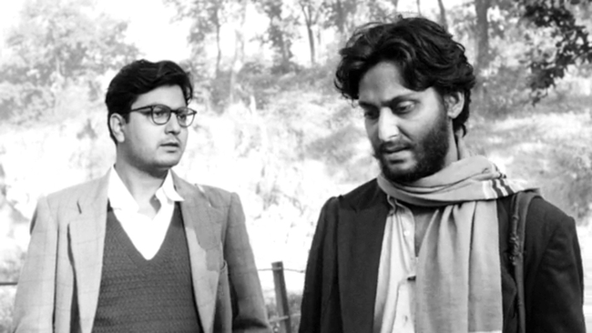 Apur Sansar (Source: themoviedb.org)
